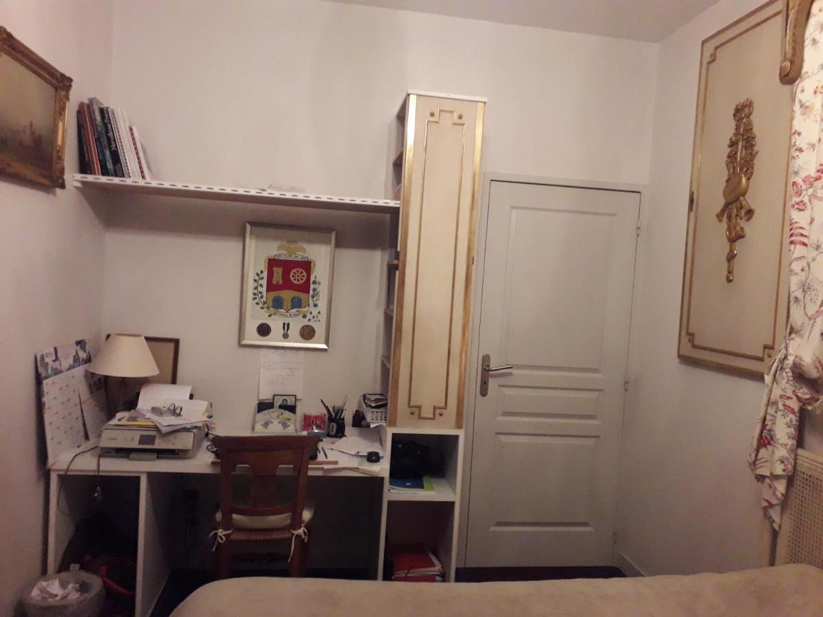 Tres Bel Dans Un Ancien Particulier Centre Privatunterkunft *